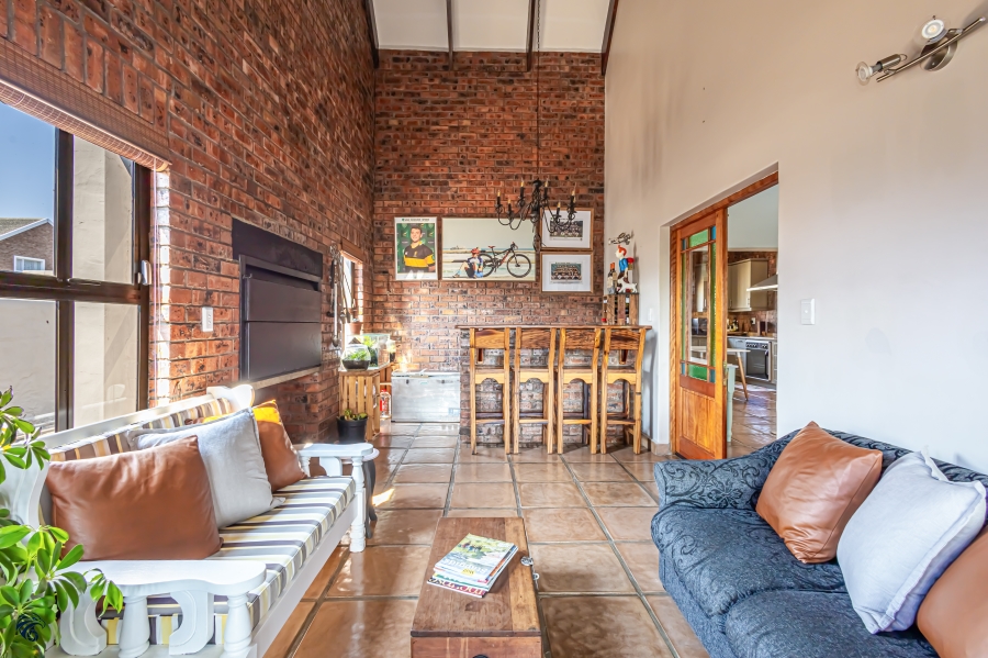 3 Bedroom Property for Sale in Myburgh Park Western Cape